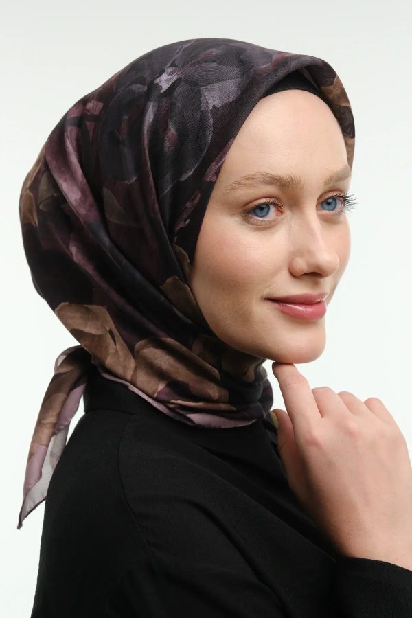 Laura Desenli Bordo Vizon Eşarp