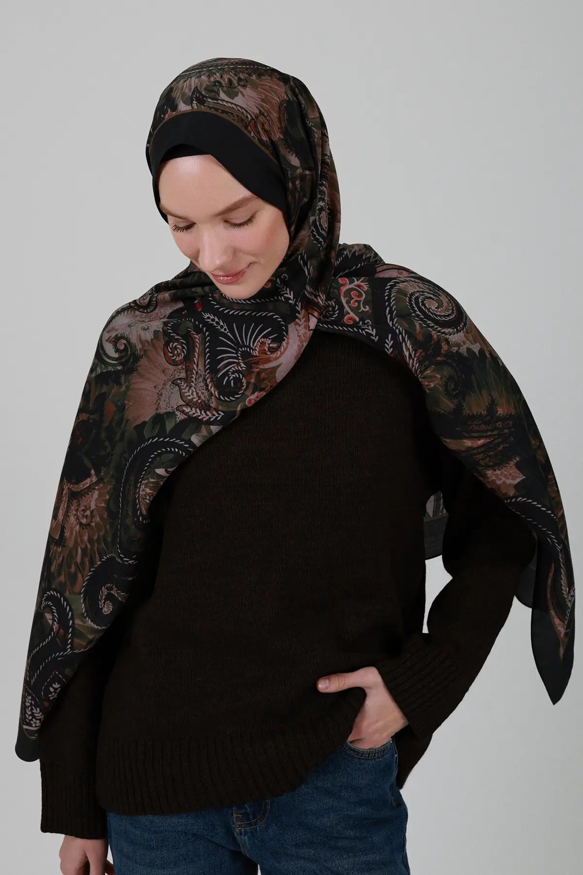 Sepya Desen İpek Şal - Haki - Görsel 4